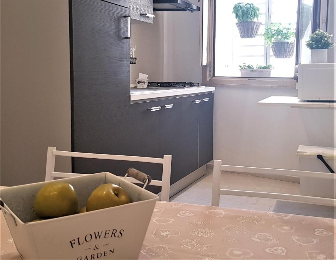 Appartamenti E Camere Silva Trapani Buitenkant foto