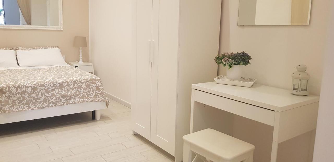 Appartamenti E Camere Silva Trapani Buitenkant foto