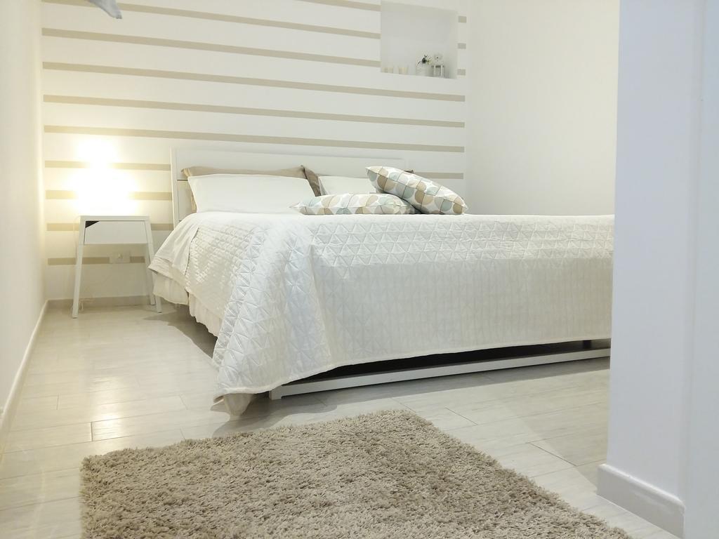 Appartamenti E Camere Silva Trapani Buitenkant foto