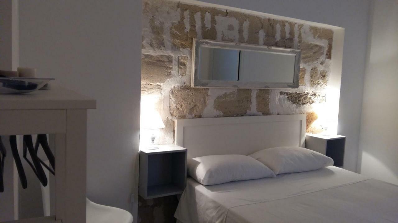 Appartamenti E Camere Silva Trapani Buitenkant foto