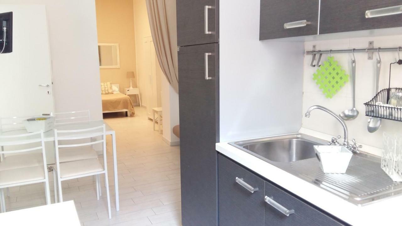 Appartamenti E Camere Silva Trapani Buitenkant foto